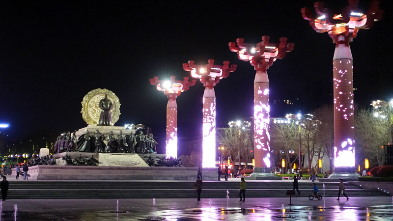 2017-03-31_195851 china-2017.jpg - Xi`an - Lichterfahrt